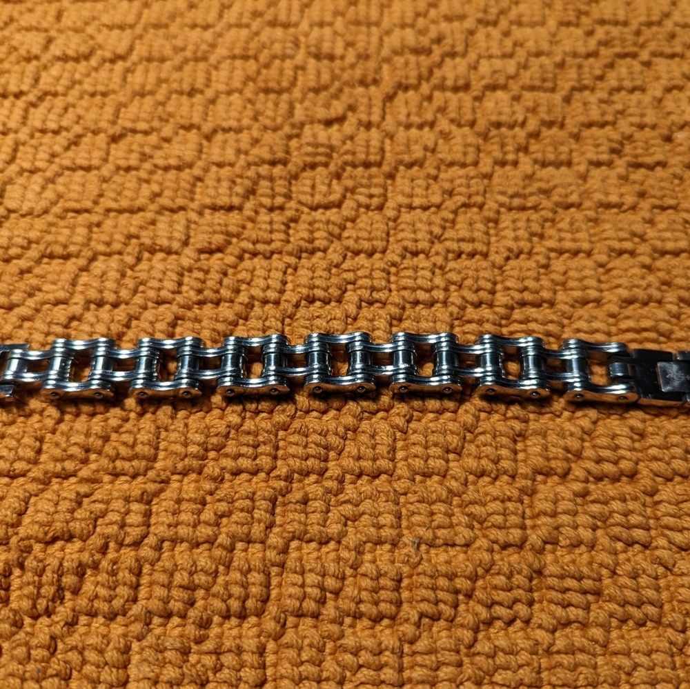 Men's bracelet